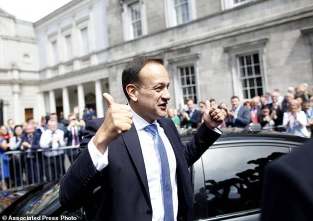 桌边社20170615：这么热的天气出门，撒孜然比喷香水更诱人