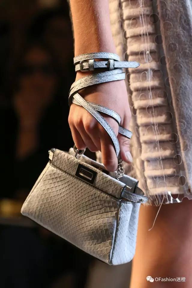 fendi躲猫包包,fendi躲猫猫鳄鱼皮