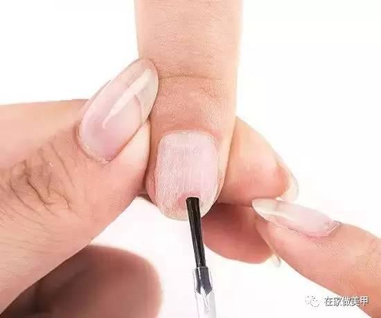 玛塔龟指甲断了,玛蒂折断手指