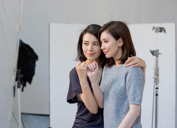 娱乐圈令人羡慕的一对好闺蜜,娱乐圈中的真假姐妹情