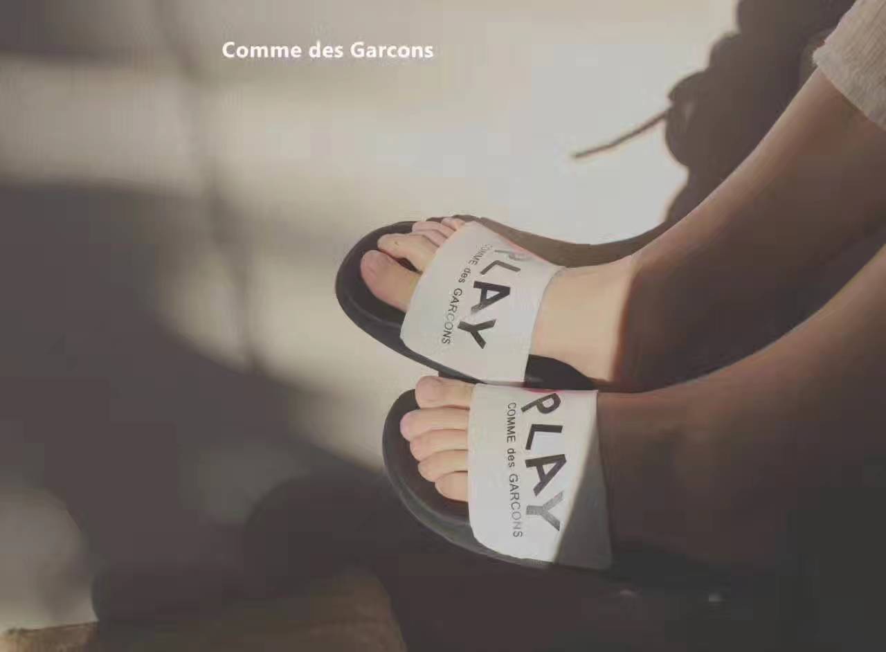 又到了短裤搭配卫衣的季节,又到了穿短裤短袖的季节