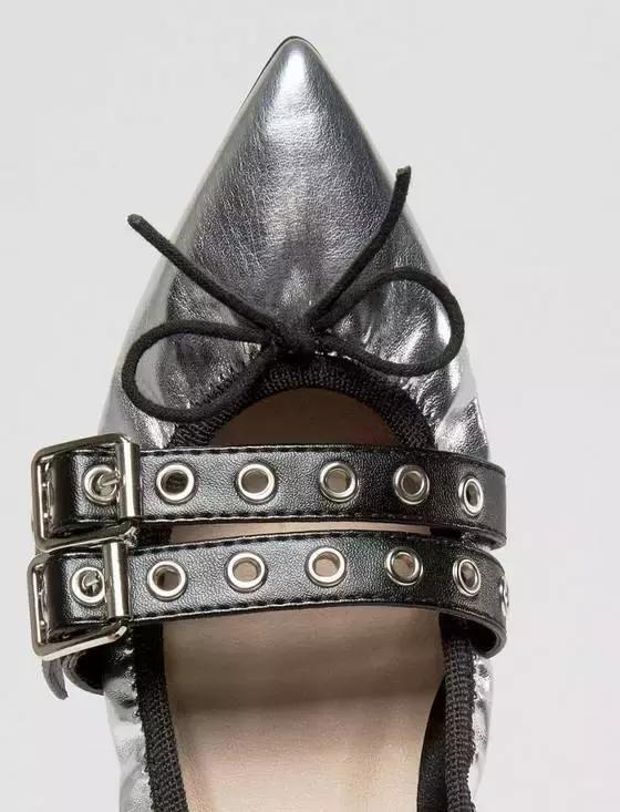 这双芭蕾鞋不跳舞，只是穿起来逆天的好看！