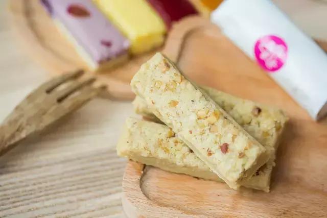 颜控必备！这款每月只卖7天的网红零食，俘虏了大半个娱乐圈！