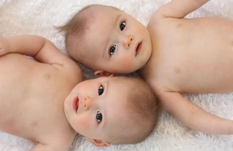 生了俩孩子婆婆一个不给带,生了双胞胎奶水不够怎么办