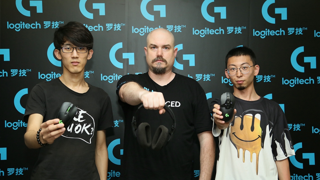 可边用边充电的无线充电的鼠标,罗技高端无线鼠标怎么使用