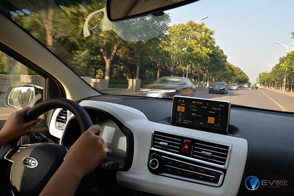 江淮电动汽车iev6性能,江淮电动车iev6e试驾