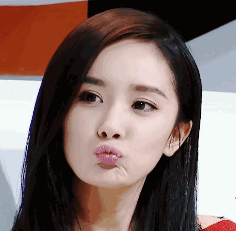 杨幂发际线还会回归吗,杨幂发际线秃到后脑勺