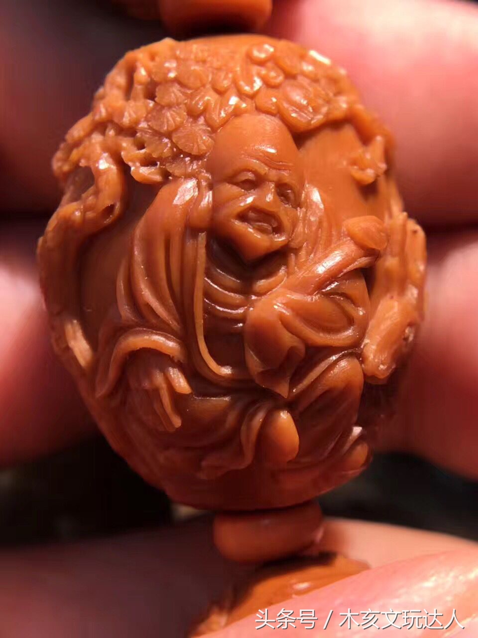 苏工橄榄核雕手串美女题材,橄榄核雕大师排名苏工