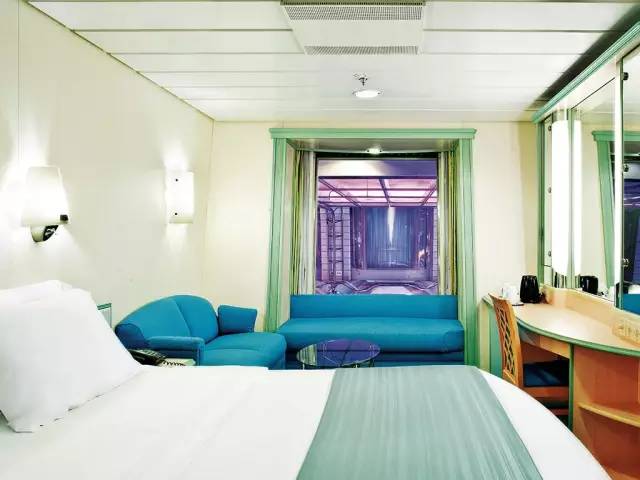 满世界都是上海出发日本航线都看腻歪了？那就往南去新加坡吧！