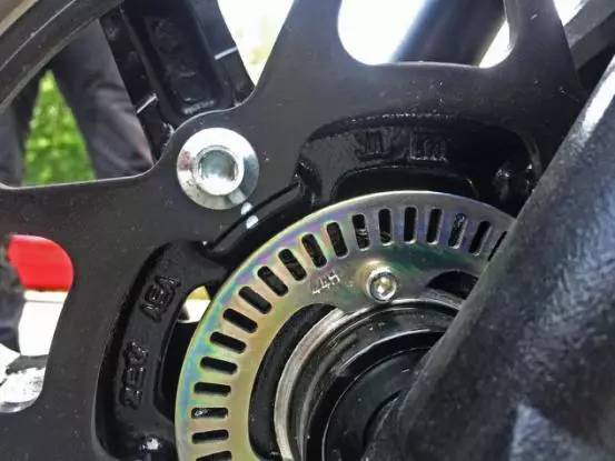 最新豪爵铃木dl250最新评测,豪爵铃木dl250怎么样最新测评