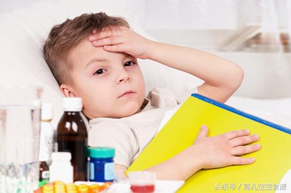 宝宝发烧不用慌简单几招就搞定,6个月的婴儿发热的物理退热方法