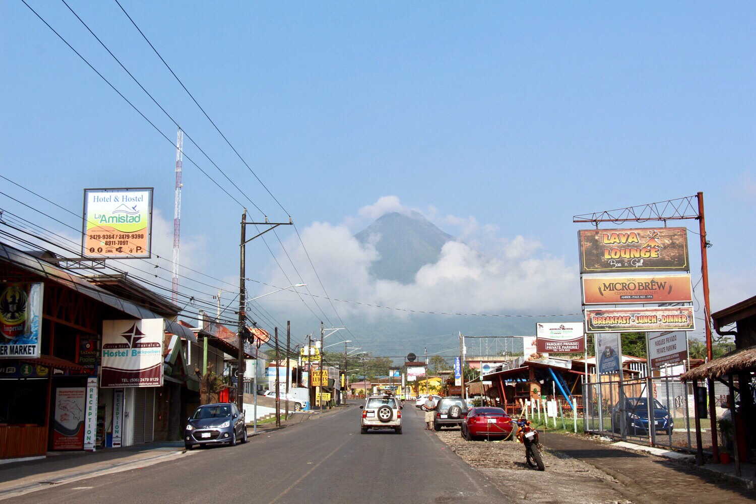 巴拿马同中国建交了吗,巴拿马和美国隔了几个国家