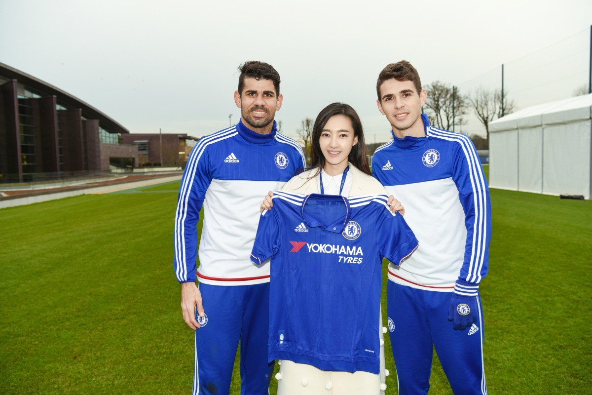 娱乐圈球迷真多!鹿晗最爱曼联一人父亲竟是国脚曾参加奥运会