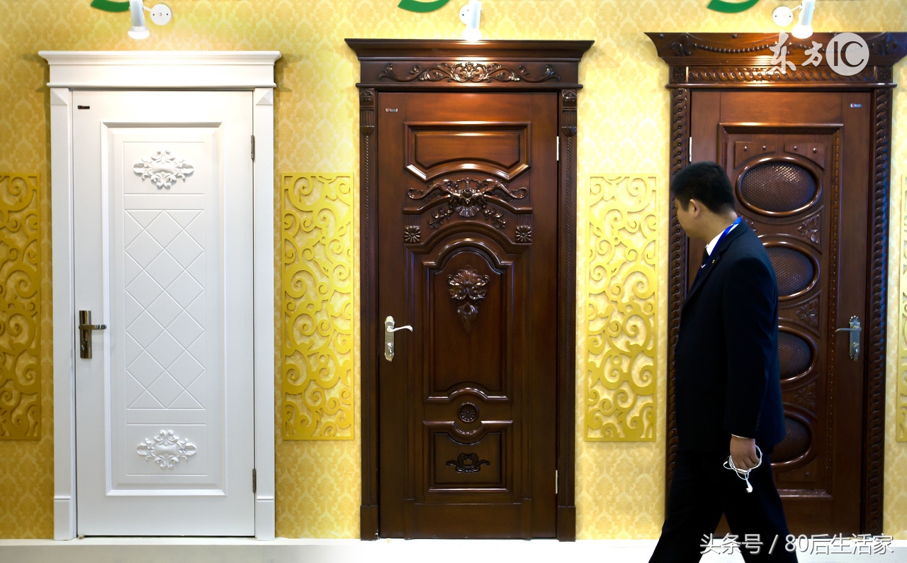 3d木门实木门地址,门窗家用实木门