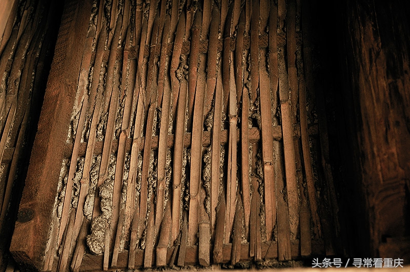 渝黔茶马古道视频,探访茶马古道上的蜈蚣桥