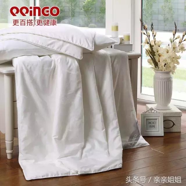 蚕丝被芯脏了怎么洗,蚕丝枕头脏了怎么洗