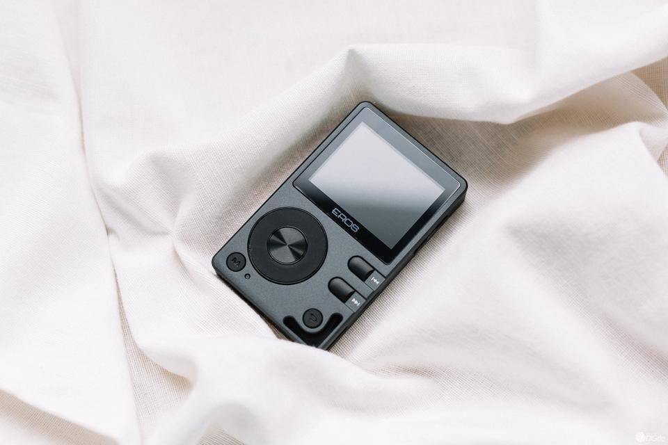 爱国者erosqhifi播放器如何下载音乐,爱国者aigoerosq蓝牙无损mp3评测