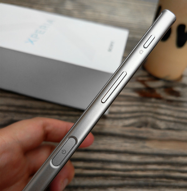 索尼XperiaXZ2评测,索尼xperiaxz是4k屏幕吗