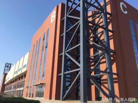 盘点中国专业的足球场,中国十大最新专业足球场介绍