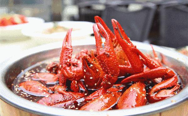 这些大牌面膜用一次才两块钱真没搞错！