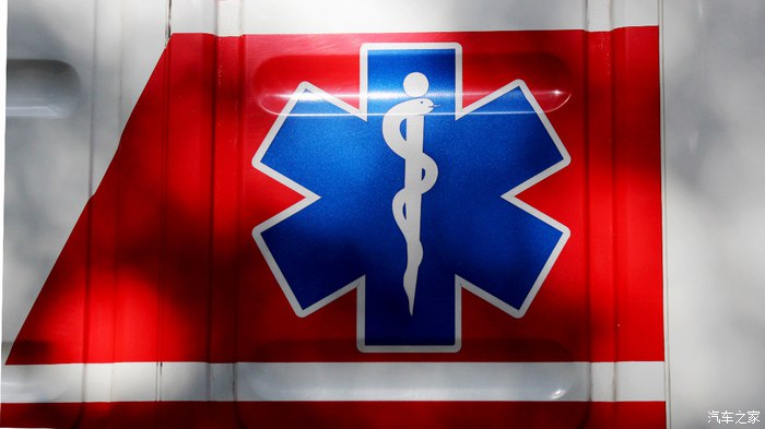 新款依维柯宝迪改装,依维柯宝迪透镜改装