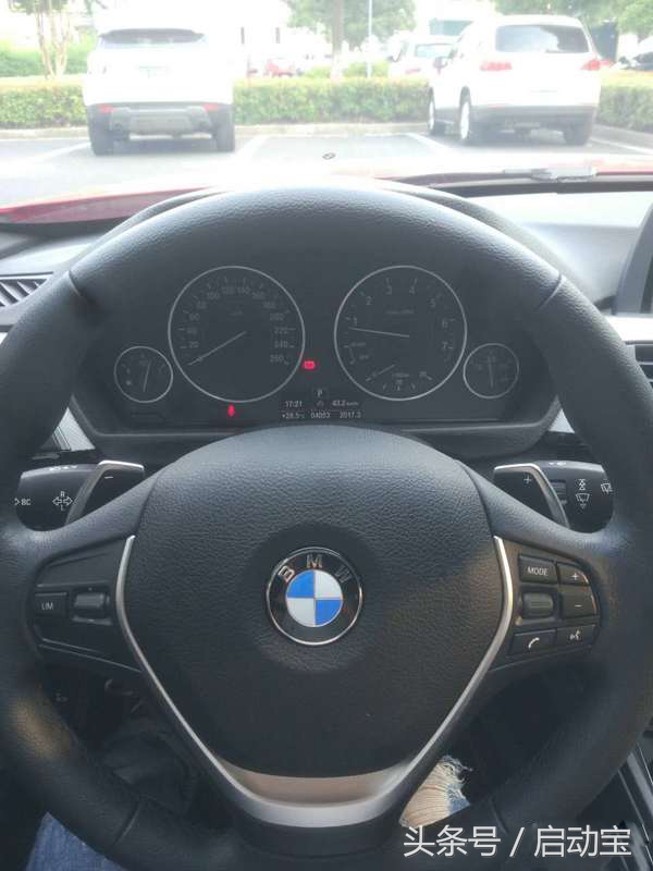 23款320im运动驾驶,24款320im运动版驾驶体验