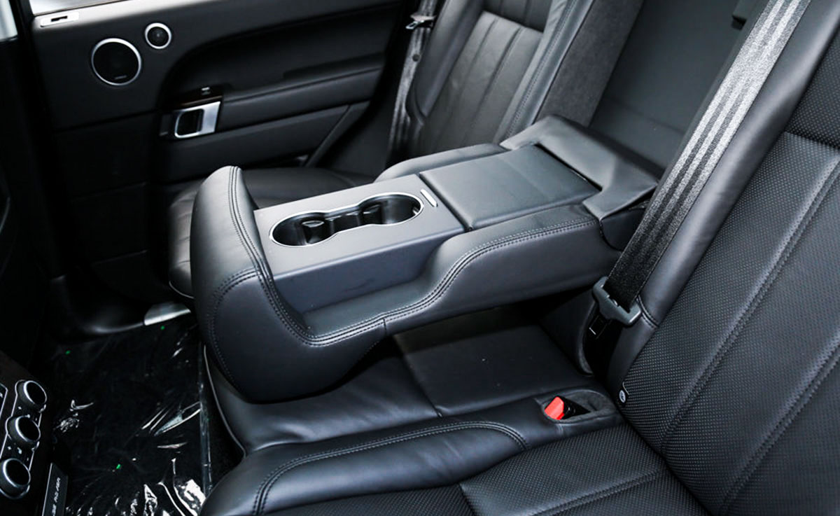 天津港欧规路虎揽胜柴油版,厦门路虎揽胜2023款多少价格