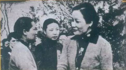 宋庆龄与宋美龄姐妹,宋庆龄宋美龄姐妹