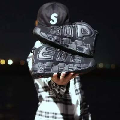 耐克胖对勾跟瘦对勾的区别,耐克鞋有多出来的小勾