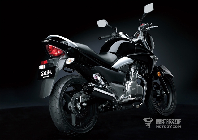 国内值得推荐的摩托车150,双缸摩托车街车2-3万左右