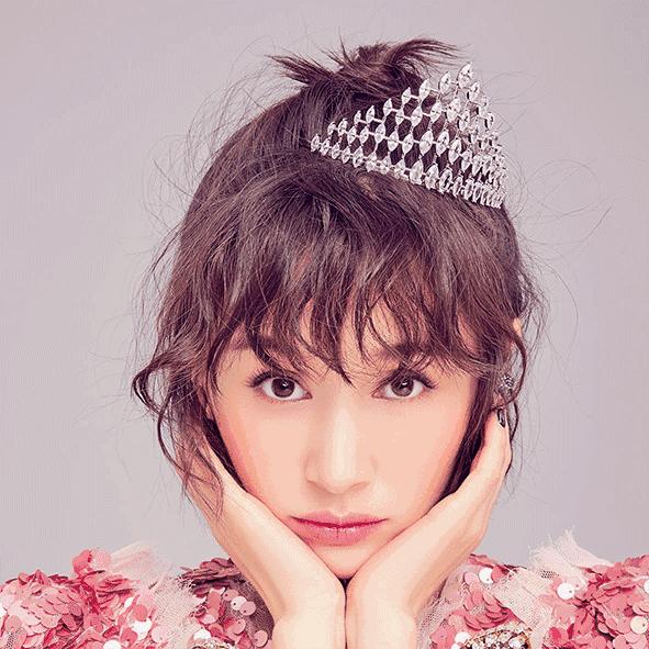 碎发太多怎么扎好看,碎发太多怎么办扎完炸毛