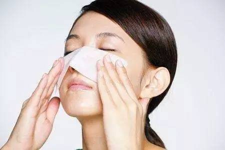 只需三步轻松赶走草莓鼻,消除草莓鼻的小妙招