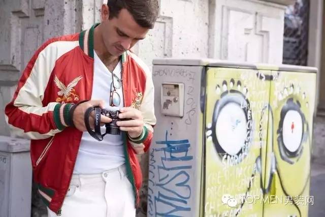 早春这样穿回头率200%,时尚女装早春这样穿洋气又好看