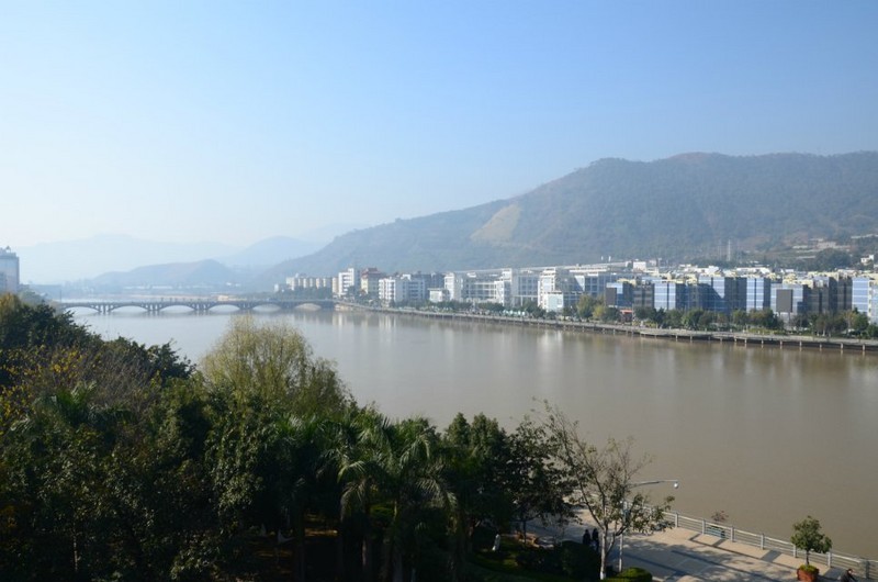 去云南旅游买玉手镯靠谱吗,去云南买玉手镯是真的吗