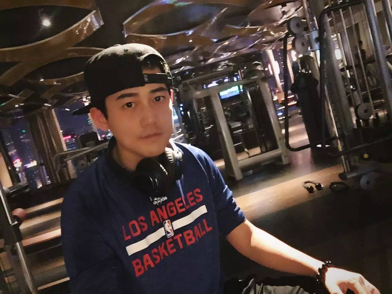 苏醒给梅西写的歌,苏醒梅西获奖