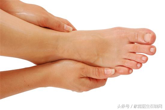 下雨天，脚气容易找上你，一个方法根治它