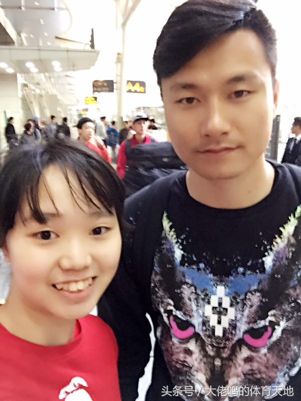 特色球迷文化报道3：广州高校球迷联盟选送，分享女鼓手苑儿的助威故事：每打一次鼓，偶像郜林就进一球