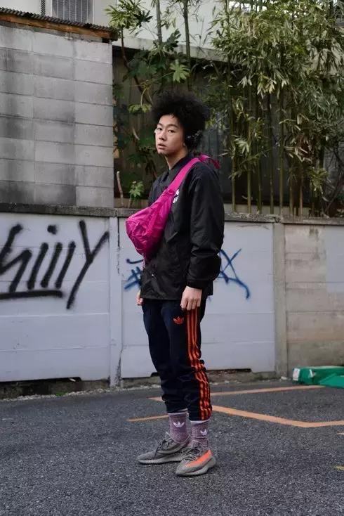 夏天穿长裤不热吗,夏天穿长裤不觉得热