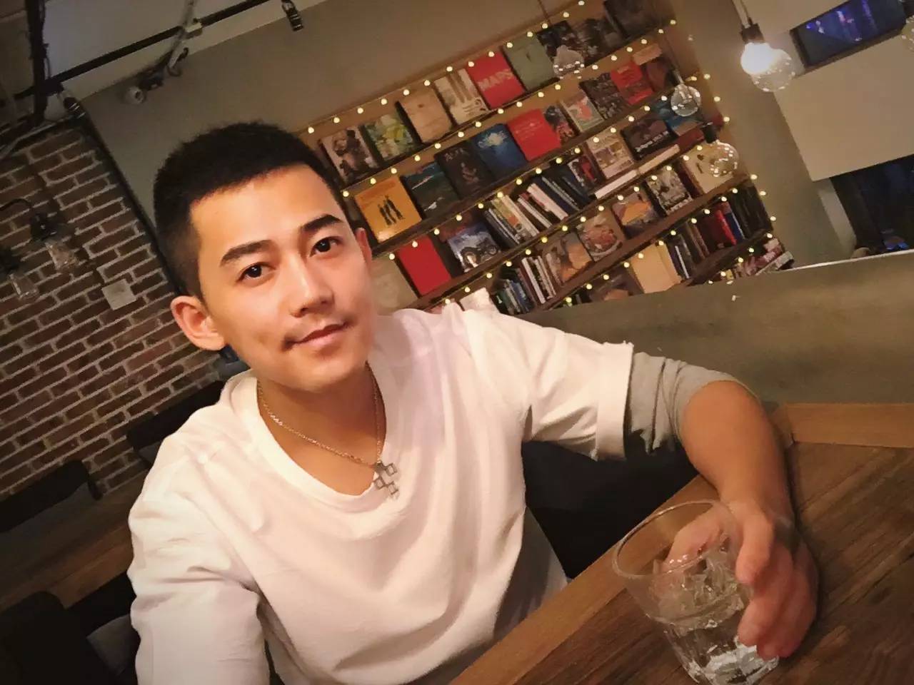 苏醒给梅西写的歌,苏醒梅西获奖