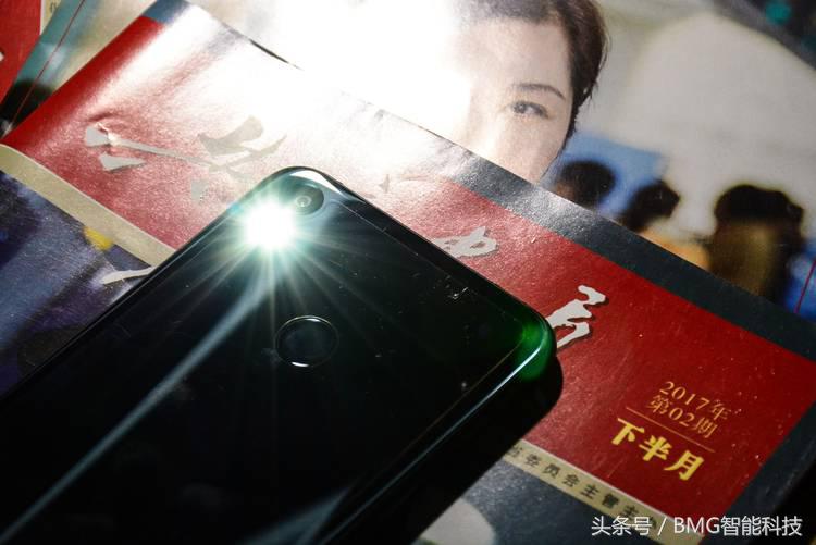 所有的闪光点,这5点特质同样可以俘获男人心