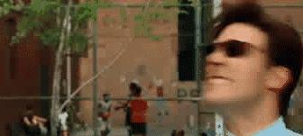 同事炫富如何高情商回答,和爱炫富的同事怎么相处