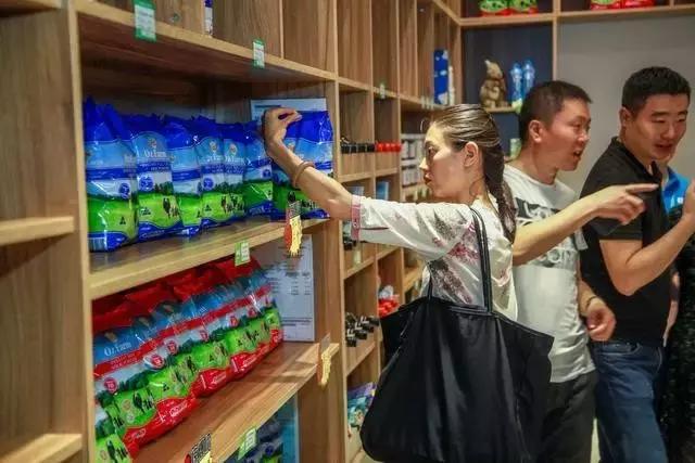 澳洲奶粉是不是不能买了,澳洲奶粉还能买吗有没有被污染