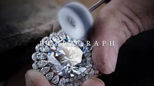 温哥华遍地美女阔太，在拼包拼鞋拼颜值的路上，如何秒杀众人？