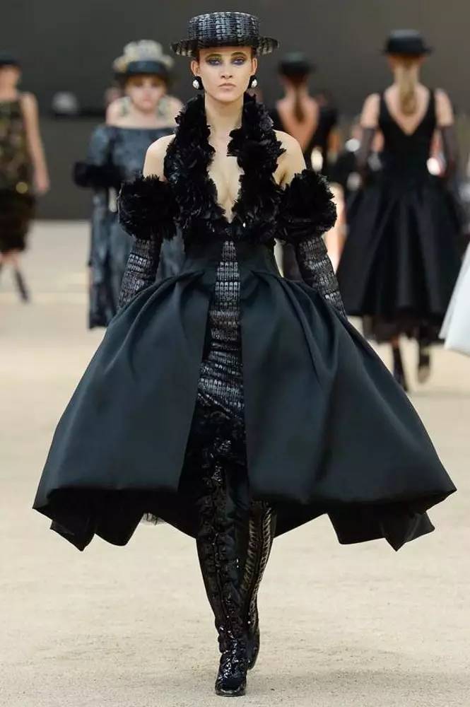 香奈儿巴黎铁塔广告,香奈儿巴黎铁塔