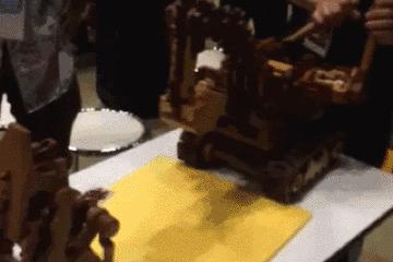 看完这18张科技动态图，我不相信日本是个严肃的民族