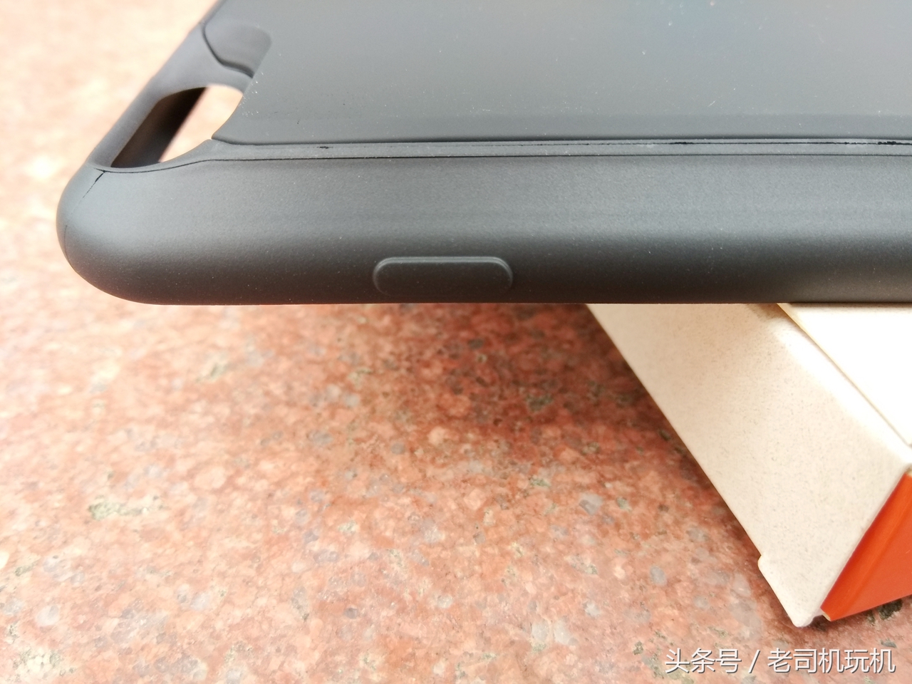 苹果图拉斯磁吸充电宝真实测评,苹果图拉斯6splus支持18w快充吗