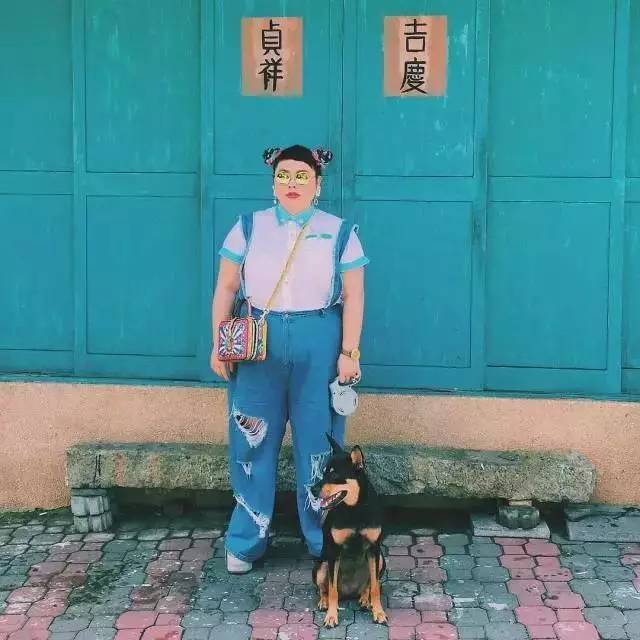 这个大码胖妹不一般论size压倒一片，论审美和才华你也不是对手