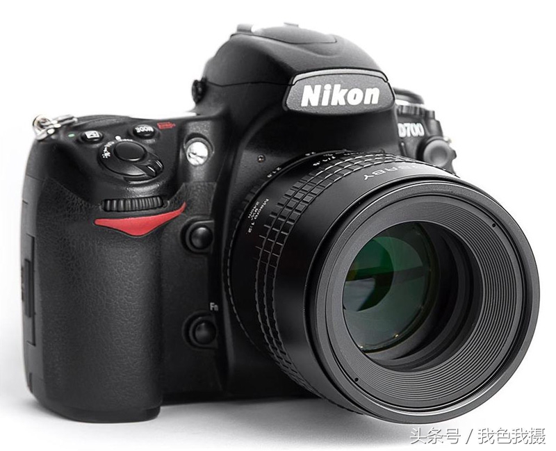 尼康d700搭配美科910怎样设置,尼康d700和d7100有什么区别