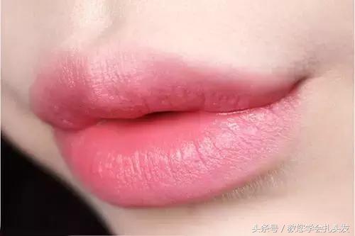 最近很火的发型叫什么名字,发型决定颜值这款发型怎么都好看