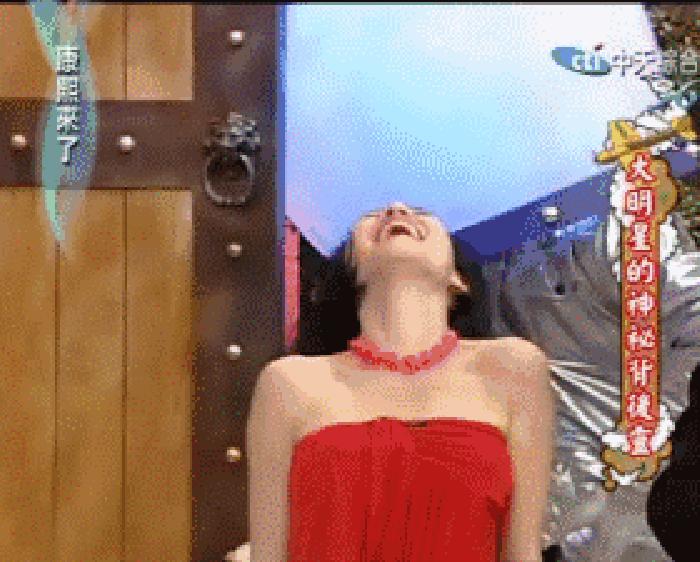 入手了这些妖艳*货贱**后，我彻底掉进了欧美彩妆坑（上）！